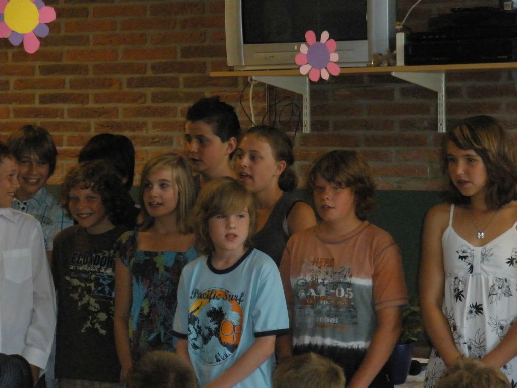 ...and the class sang a song for their teachers :-)