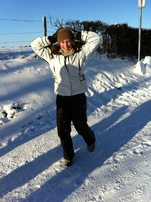 The Girls and friends in a snowball fight !
